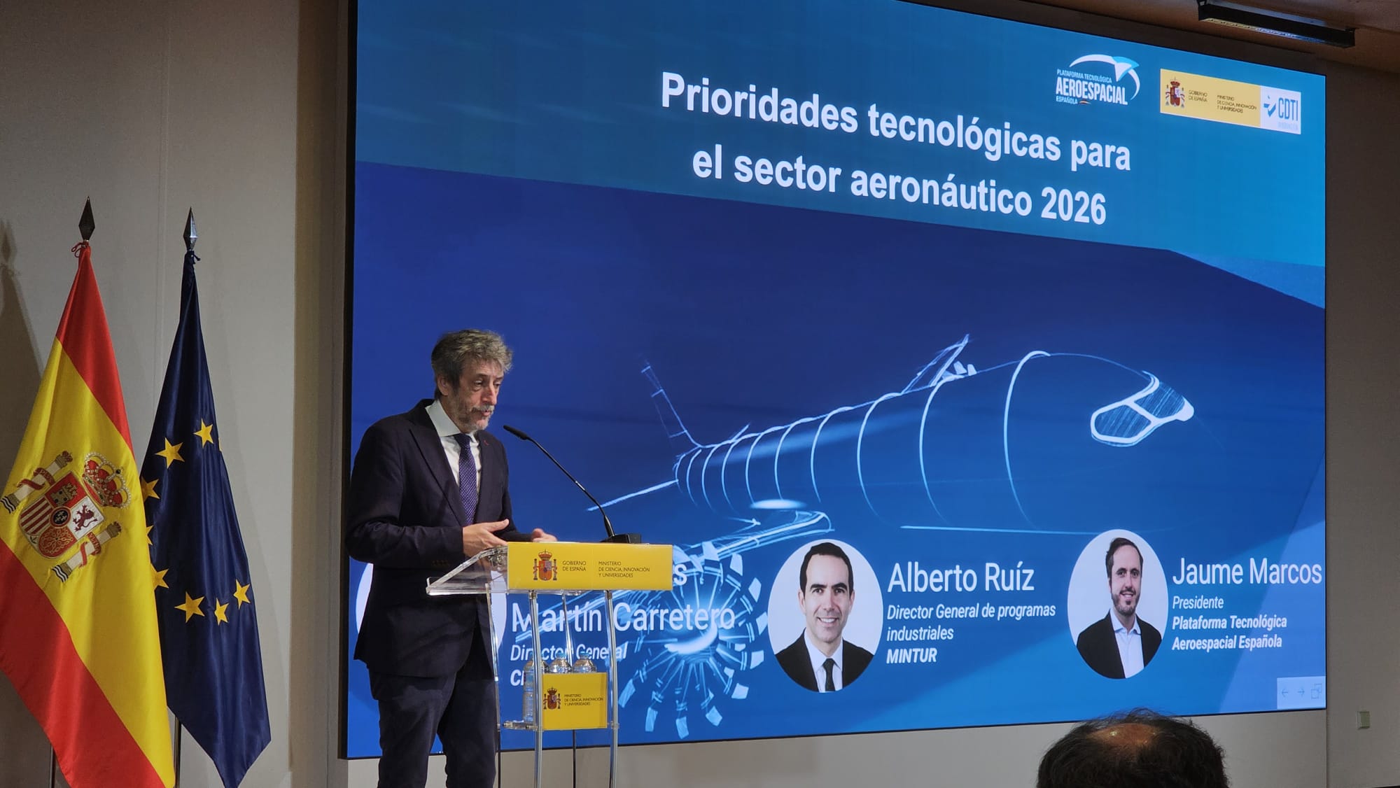 Bienvenida institucional en la jornada del CDTI